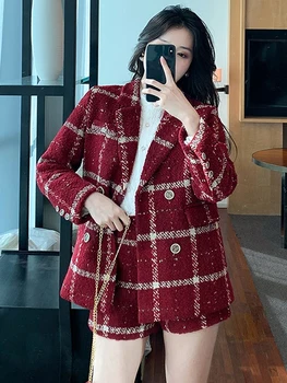 2023 Koreai Elegáns Vintage Piros Kockás Tweed 2 Darab Szett Elegáns Női Hosszú Ujjú Blézer Kabát & Rövid Nadrág Szett Divat Ruhák