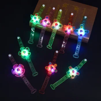 12db LED világít Fidget Spinner Karkötő a Gyerekek félnek Kedvez Világít A Sötétben Fél Karkötőt Szülinapi, Karácsonyi Ajándékok,